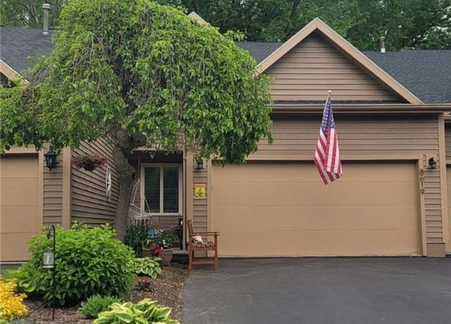 Property at 8619 Wrenwood Cir, Lysander, NY 13027, 2 beds, 2.5 baths