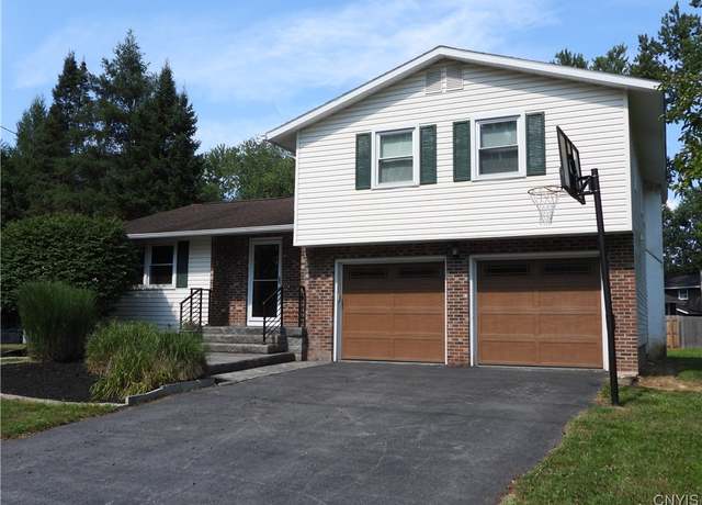 Property at 7972 Orion Path, Clay, NY 13090, 3 beds, 2.5 baths