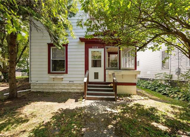 Property at 267 Genesee Park Dr, Syracuse, NY 13224, 3 beds, 2 baths