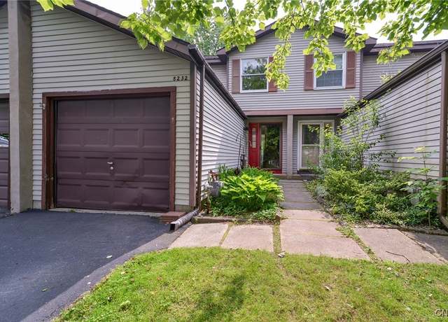 Property at 8232 Trevi Ln, Clay, NY 13041, 2 beds, 1.5 baths