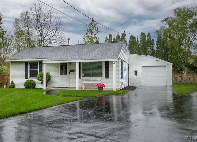 Property at 6 Tyler Ct, Manlius, NY 13104, 2 beds, 1.5 baths