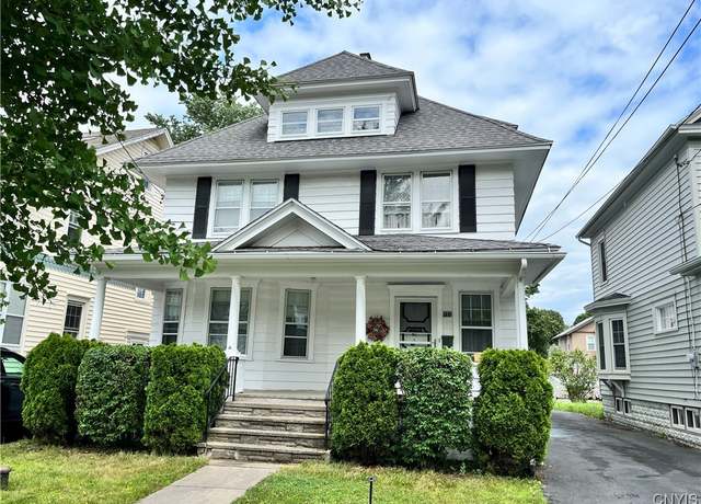 Property at 151 Clifton Pl Pl, Syracuse, NY 13206, 4 beds, 1.5 baths