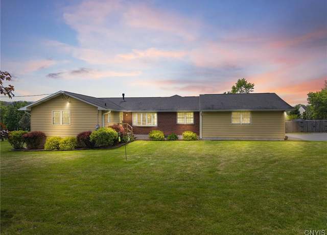 Property at 6589 Winchell Rd, Camillus, NY 13164, 3 beds, 2 baths
