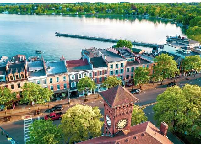 Property at 18 E Genesee St #1, Skaneateles, NY 13152, 2 beds, 2.5 baths