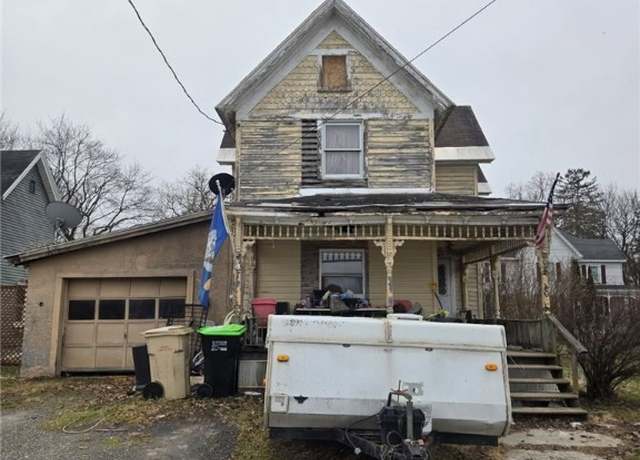 Property at 10 Frederick St, German Flatts, NY 13357, 4 beds, 1 bath