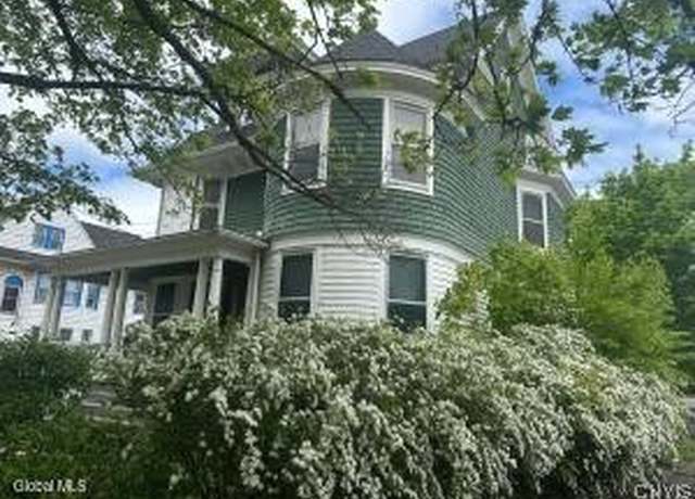Property at 4 Watson Pl, Utica, NY 13502, 4 beds, 1.5 baths
