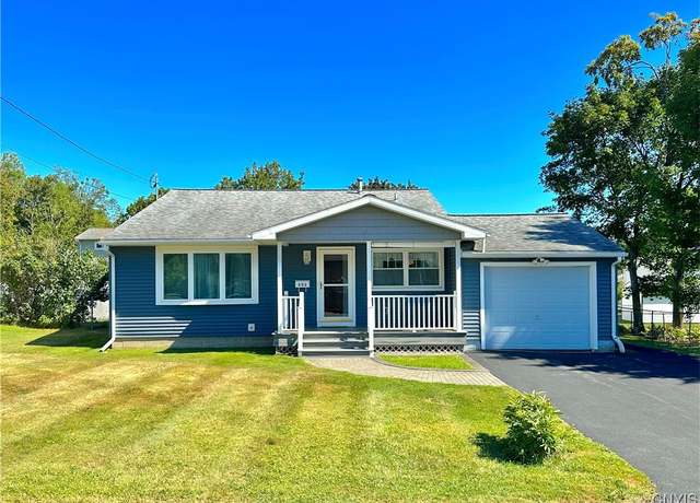 Property at 502 Mary Elaine Dr, Utica, NY 13502, 3 beds, 1 bath
