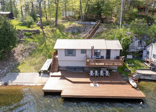 Property at 556 West Shr, Macomb, NY 13646, 3 beds, 1 bath