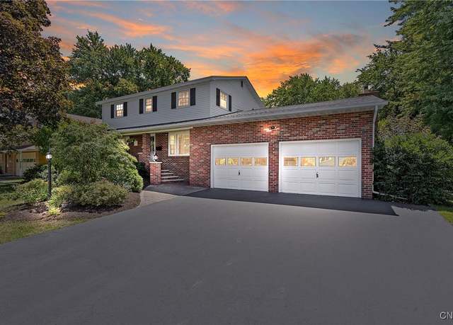 Property at 209 Jewell Dr, Salina, NY 13088, 4 beds, 3.5 baths