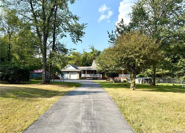 Property at 2634 State Route 69, Parish, NY 13131, 3 beds, 3.5 baths