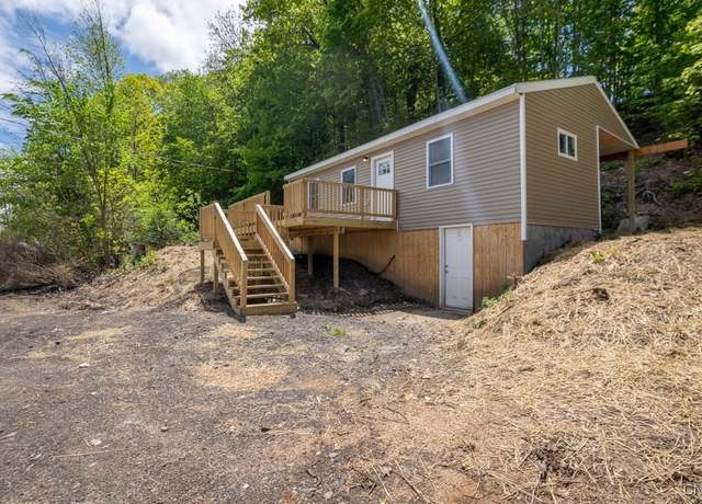 Property at 2707 State Route 48, Minetto, NY 13115, 2 beds, 1 bath