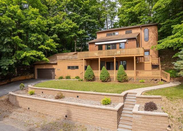 Property at 14526 Fancher Ave, Sterling, NY 13156, 5 beds, 4 baths