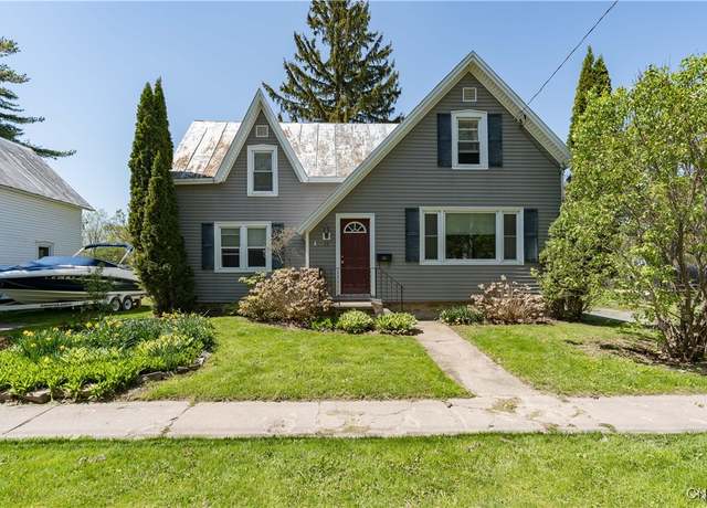 Property at 13 High St, Alexandria, NY 13607, 3 beds, 1 bath