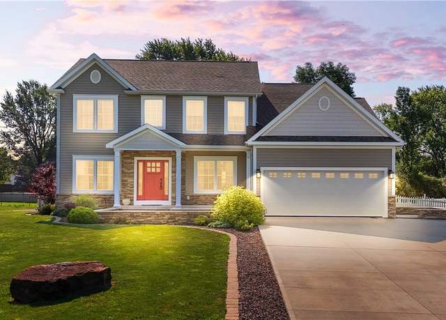 Property at 109 Jewel Ridge Dr, New Hartford, NY 13413, 4 beds, 2.5 baths