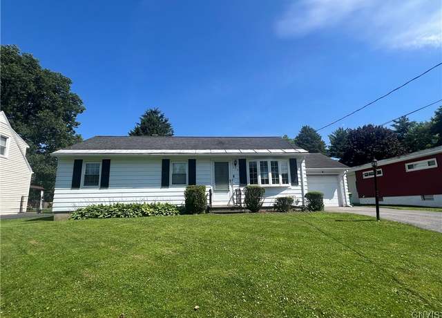 Property at 228 Fairway Dr, New Hartford, NY 13413, 3 beds, 1 bath