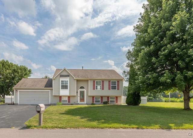 Property at 5176 Novara Ln, Clay, NY 13041, 4 beds, 1.5 baths