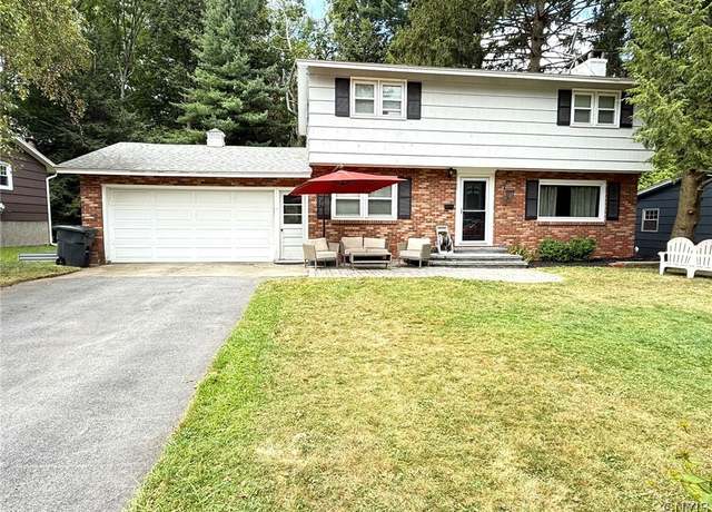 Property at 122 Sotherden Dr, Clay, NY 13090, 4 beds, 1.5 baths