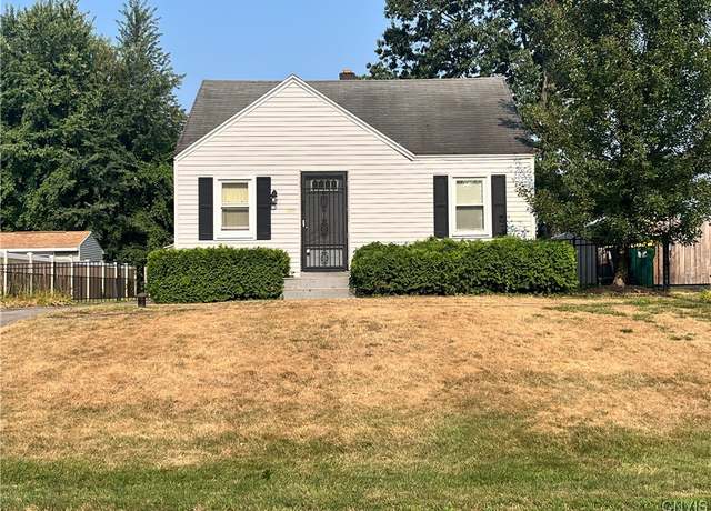 Property at 233 Belmore Dr, Clay, NY 13212, 3 beds, 1 bath