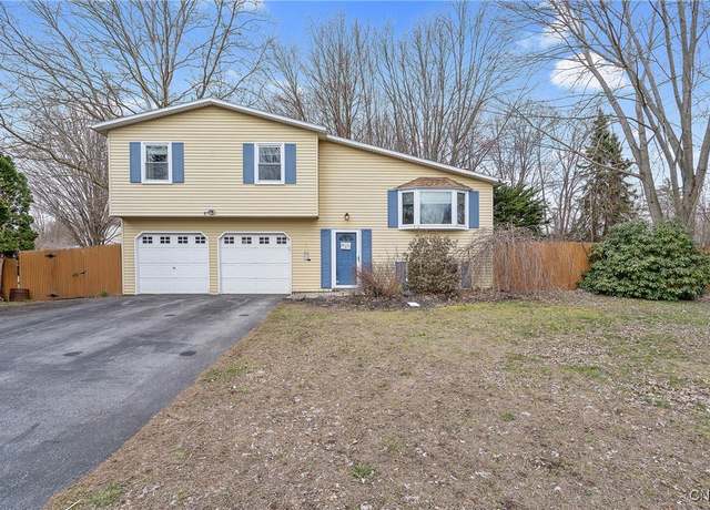 Property at 7975 Caraway Dr, Clay, NY 13090, 3 beds, 1.5 baths