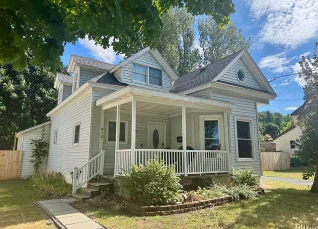 Property at 412 Pawling St, Watertown City, NY 13601, 3 beds, 1.5 baths