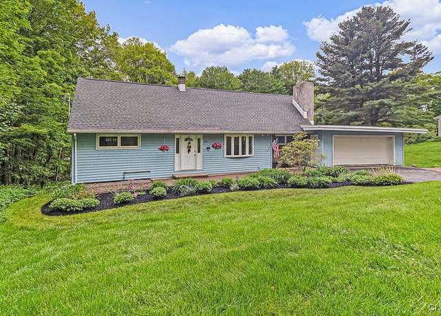 Property at 27 Fineview Dr, Deerfield, NY 13502, 4 beds, 3 baths