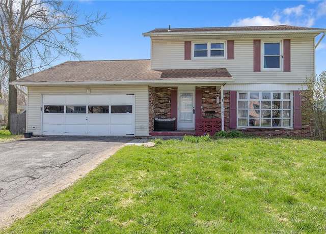 Property at 8079 Evesborough Dr, Clay, NY 13041, 4 beds, 2.5 baths
