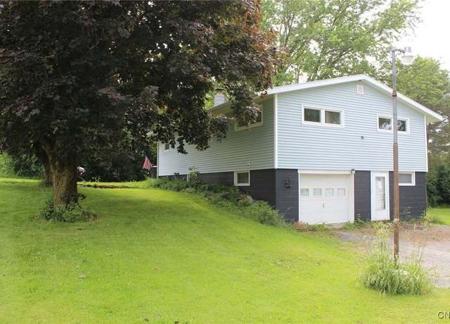 Property at 20201 Overlook Dr, Watertown-town, NY 13601, 3 beds, 1 bath