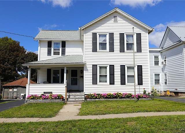 Property at 69 Lansing St, Auburn, NY 13021, 4 beds, 1.5 baths