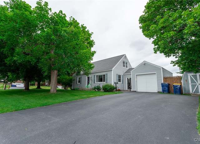Property at 308 Horace Dr, Syracuse, NY 13219, 4 beds, 1 bath