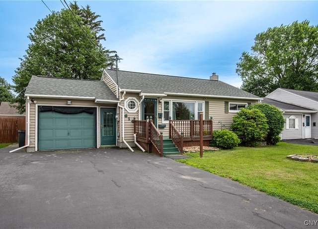 Property at 614 Coolidge Rd, Utica, NY 13502, 2 beds, 1.5 baths