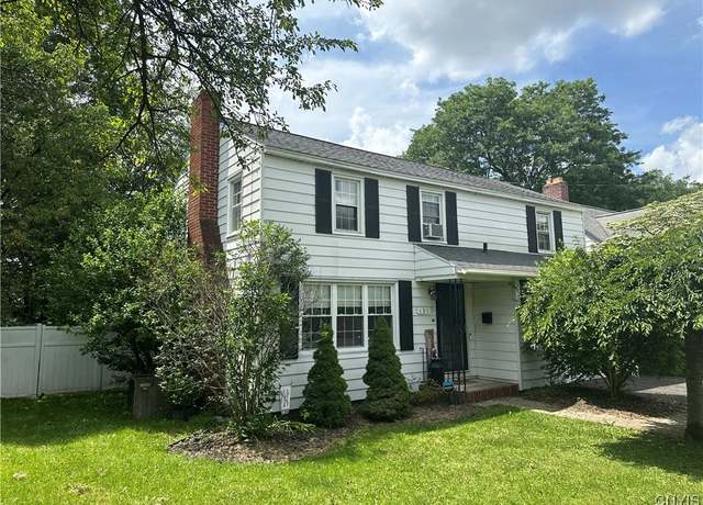 Property at 131 Wheaton Rd, Syracuse, NY 13203, 3 beds, 1.5 baths