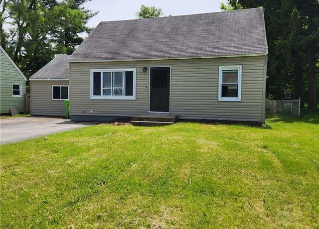 Property at 116 Kendall Dr E, Manlius, NY 13057, 3 beds, 2 baths