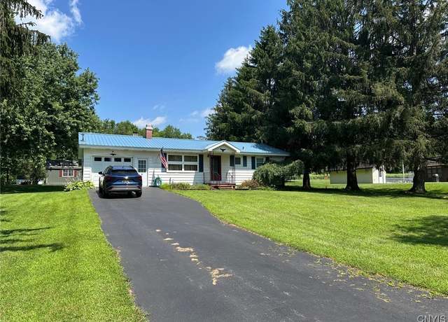 Property at 31 Huyck Ave, Fairfield, NY 13406, 3 beds, 1 bath