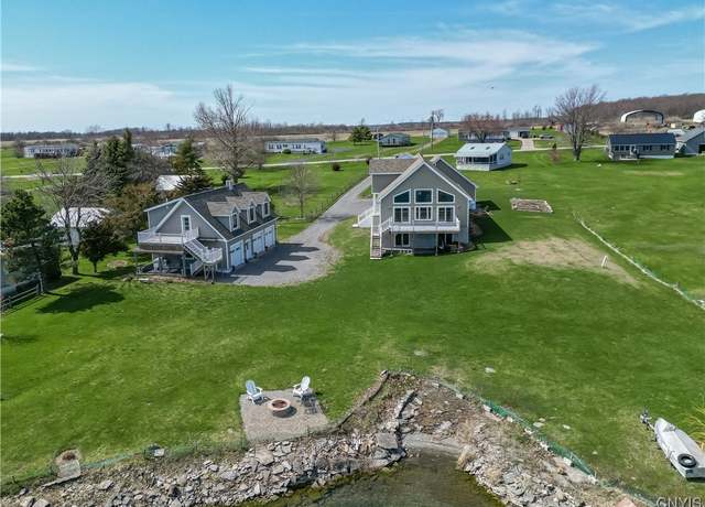Property at 28278 Stony Point Rd, Cape Vincent, NY 13618, 4 beds, 4.5 baths