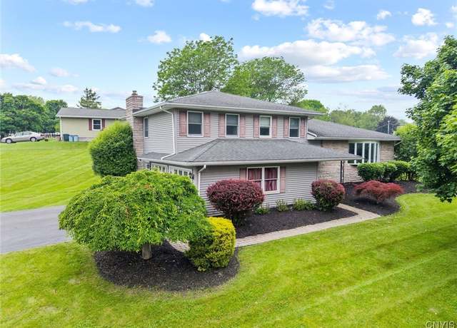 Property at 311 Mcintosh Dr, Auburn, NY 13021, 3 beds, 2.5 baths