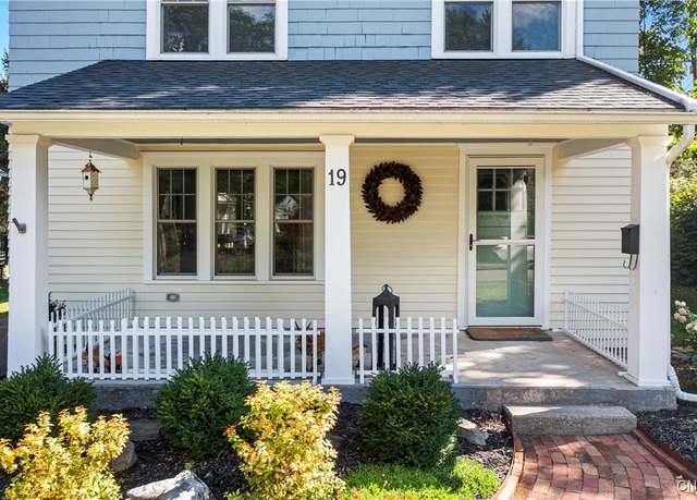 Property at 19 Highland St, Skaneateles, NY 13152, 4 beds, 2.5 baths