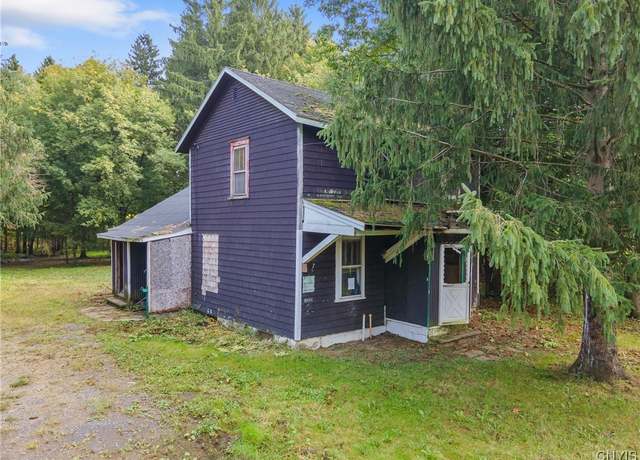 Property at 9004 Henry Clay Blvd, Clay, NY 13041, 3 beds, 1 bath
