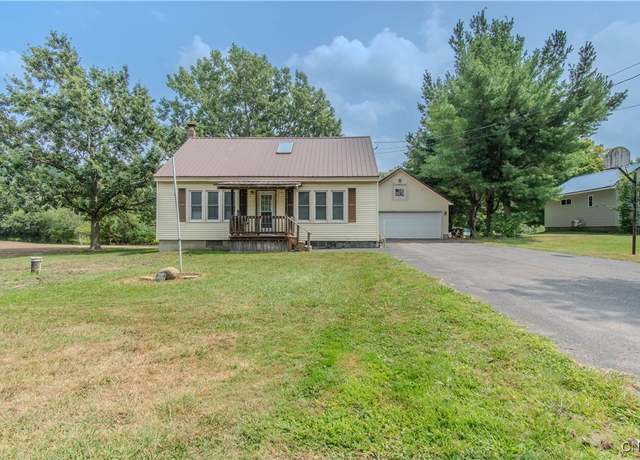 Property at 20726 Weaver Rd, Watertown Town, NY 13601, 3 beds, 1.5 baths