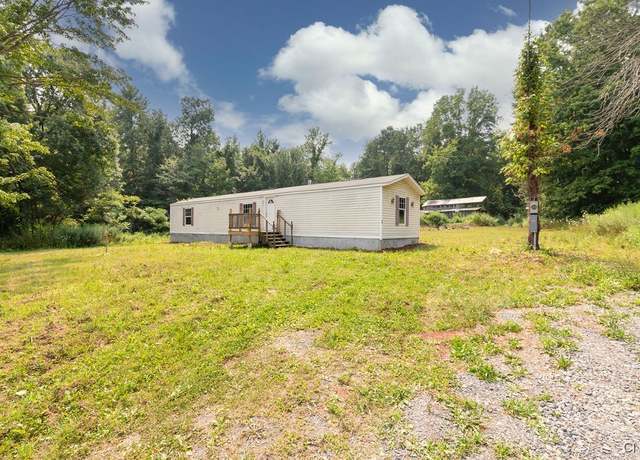 Property at 105 Hanley Rd, Granby, NY 13074, 3 beds, 1.5 baths