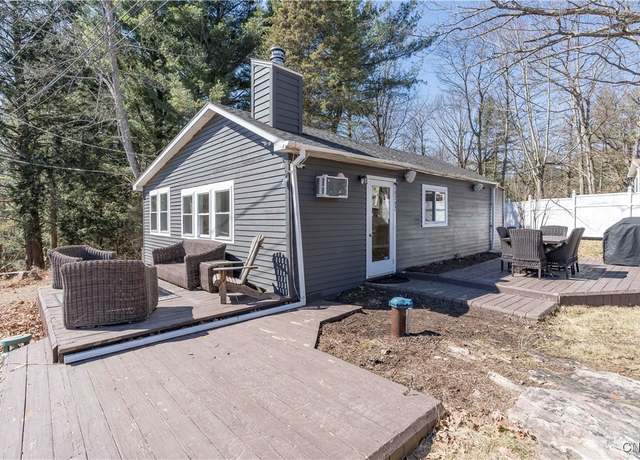 Property at 19702 Hutchs Haven Dr, Orleans, NY 13640, 3 beds, 1 bath