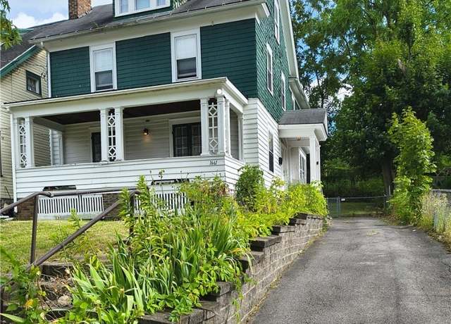 Property at 1661 W Onondaga St, Syracuse, NY 13204, 4 beds, 1.5 baths