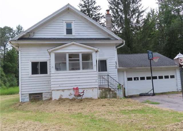 Property at 6966 State Route 31, Cicero, NY 13039, 3 beds, 1 bath