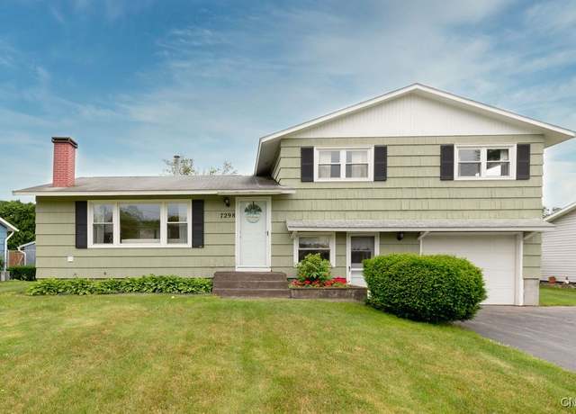 Property at 7298 Greenbriar Rd, Cicero, NY 13212, 3 beds, 1.5 baths