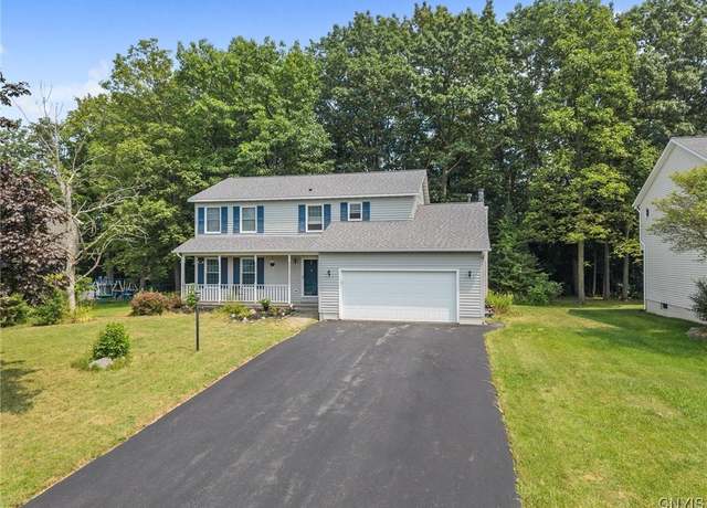 Property at 6044 Singletree Ln, Dewitt, NY 13078, 4 beds, 2.5 baths