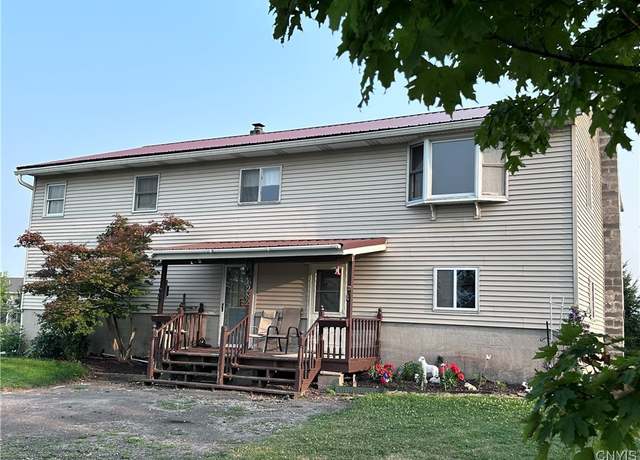 Property at 6282 Island Rd, Cicero, NY 13039, 3 beds, 1 bath
