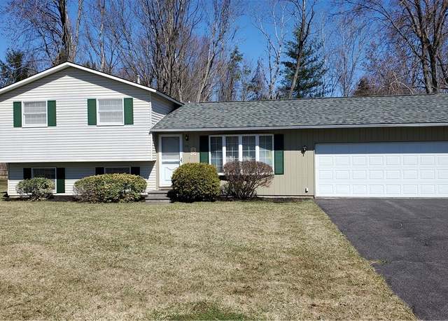 Property at 108 Weaverdale Ln, Manlius, NY 13116, 3 beds, 1.5 baths