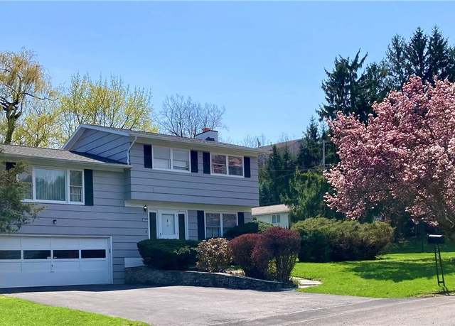 Property at 107 Rosewell Mdw, Dewitt, NY 13214, 3 beds, 3 baths
