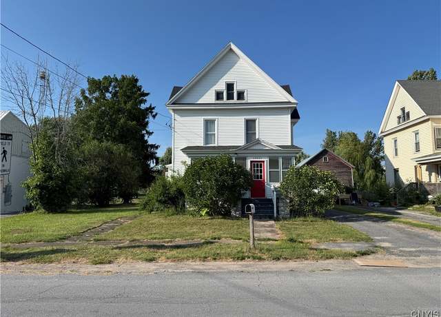 Property at 20427 Sunrise Ave, Orleans, NY 13656, 4 beds, 1.5 baths
