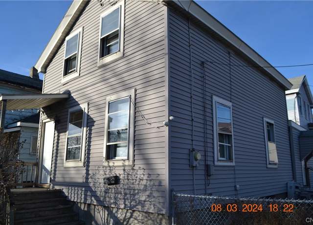 Property at 400 Sunset St, Syracuse, NY 13208, 3 beds, 1 bath