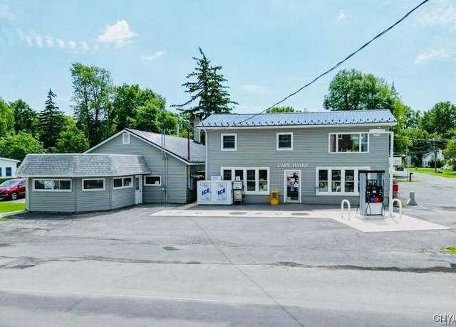 Property at 112 E Broadway St, Cape Vincent, NY 13618, 2 beds, 1 bath